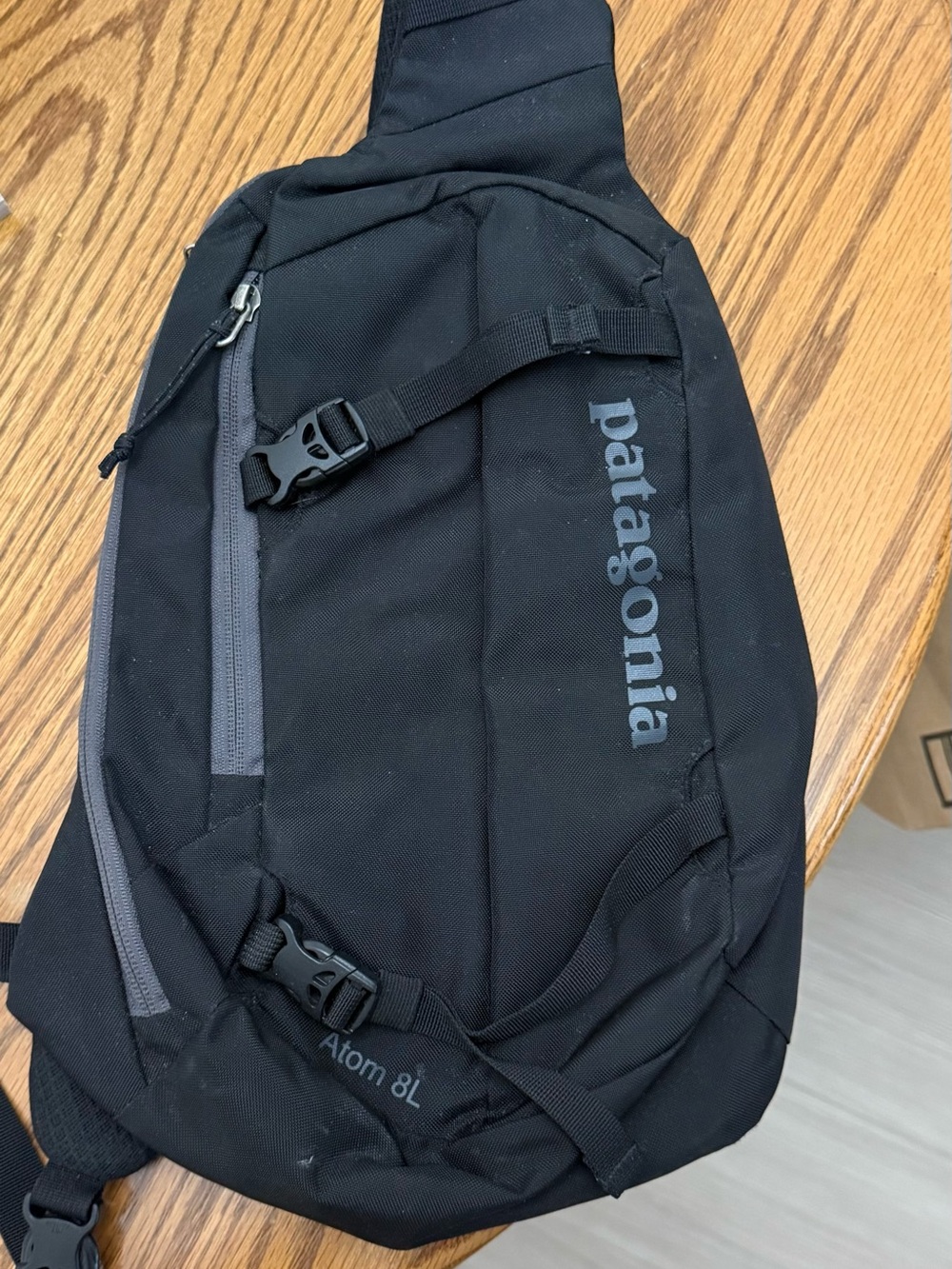 Patagonia Black Atom 8L Sling Belt Bag